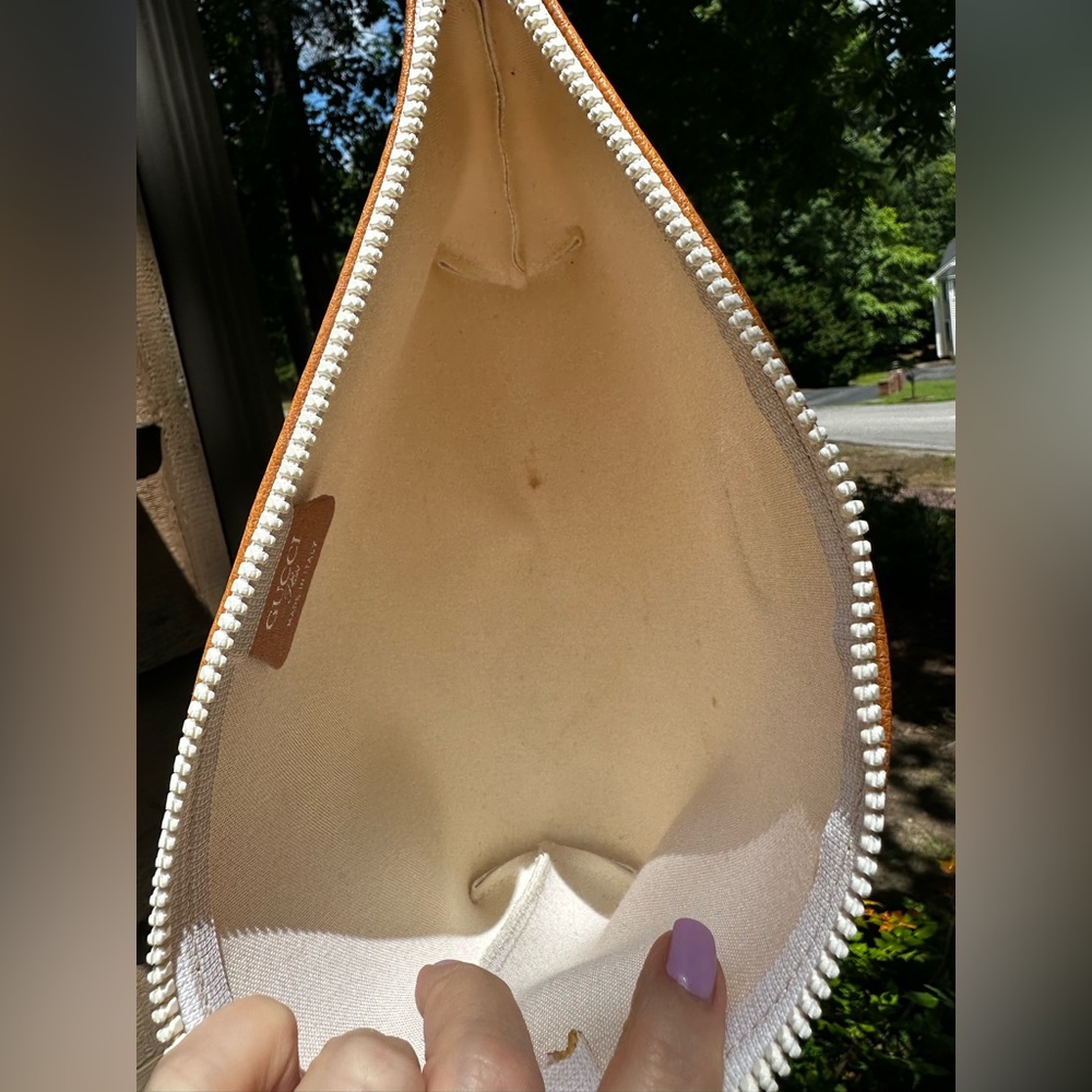 Gucci Plus White Coated Canvas Clutch - Picture 11 of 12